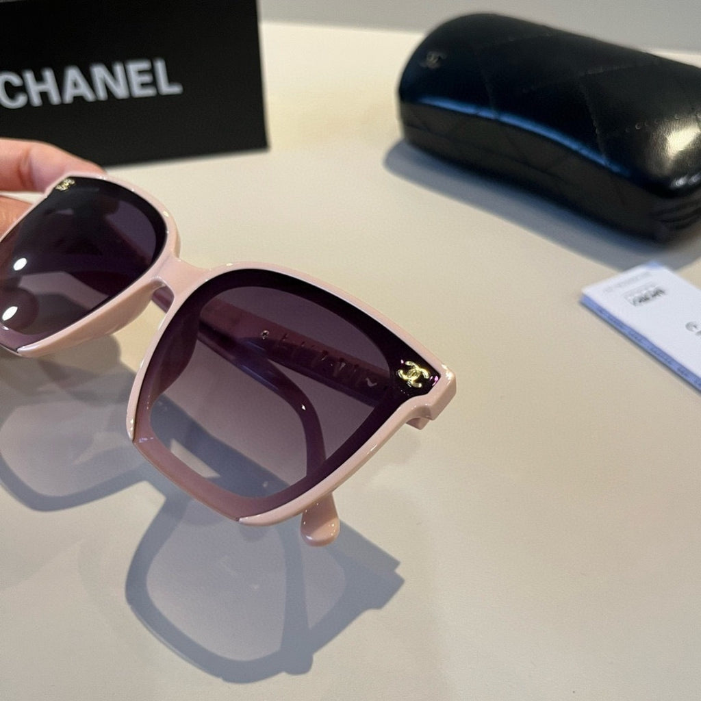 Chanel Fashion Black Lens Sunglasses for Men & Women - 465156 - detail image 9