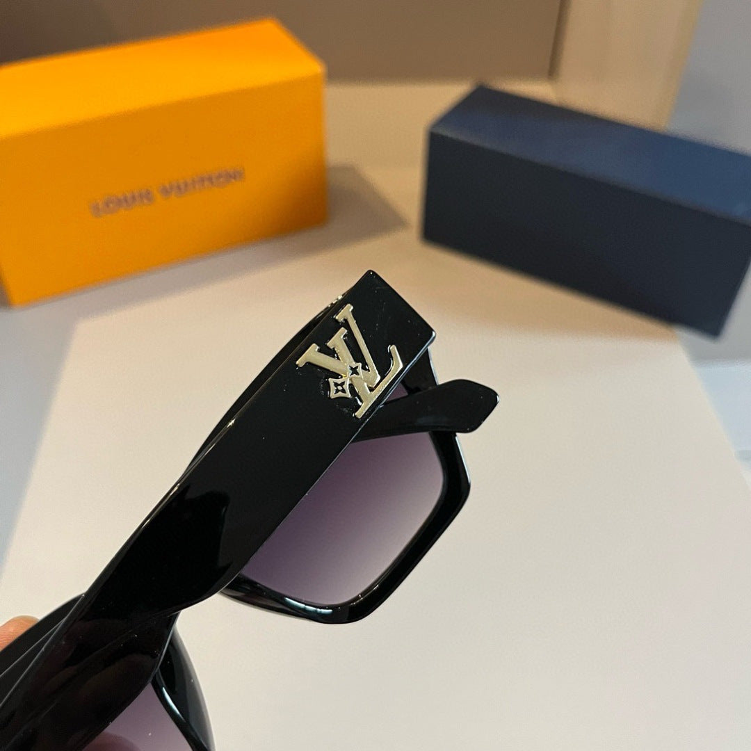 Louis Vuitton Metal Fashion Gold Lens Sunglasses for Men & Women - 398091 - detail image 7