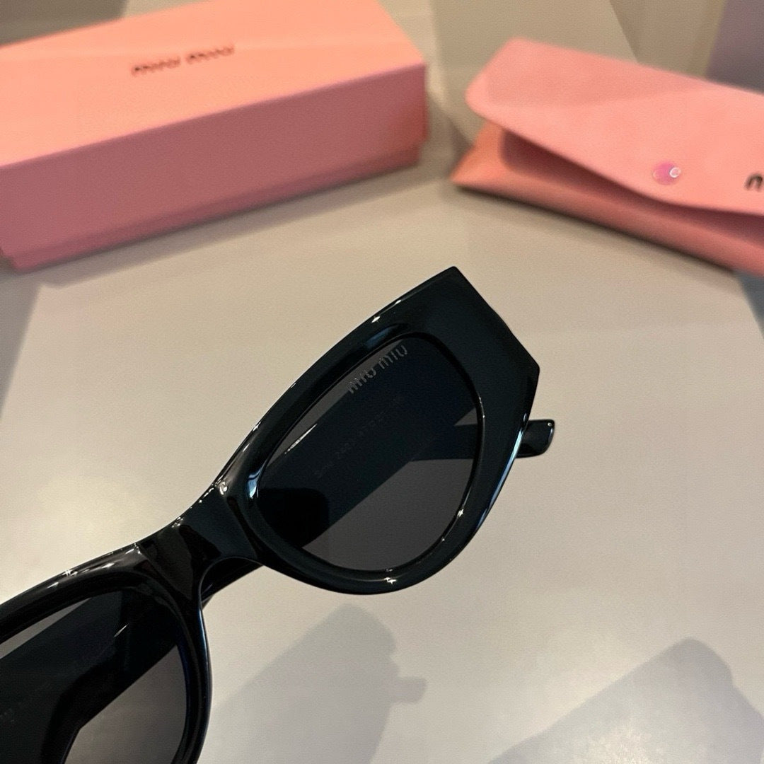 Miu Miu Cat-Eye Gold Lens Sunglasses for Men & Women - 372415 - detail image 5