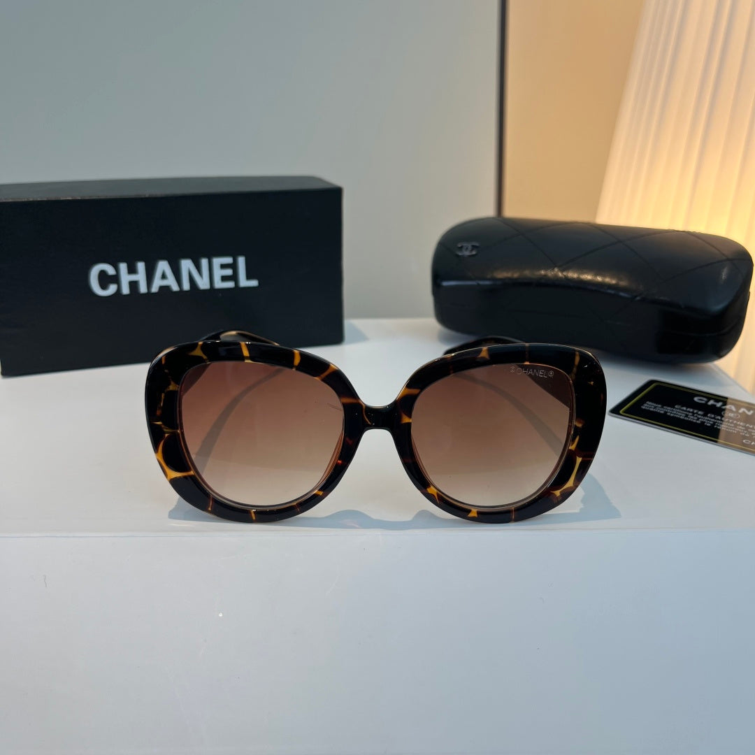 Chanel Fashion Blue Lens Sunglasses for Men & Women - 371702 - detail image 2
