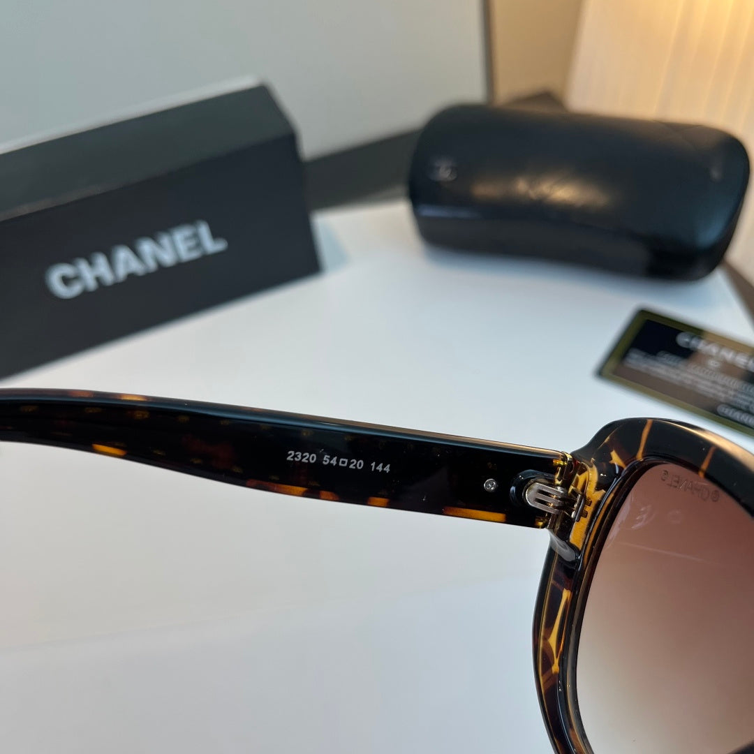Chanel Fashion Blue Lens Sunglasses for Men & Women - 371702 - detail image 9