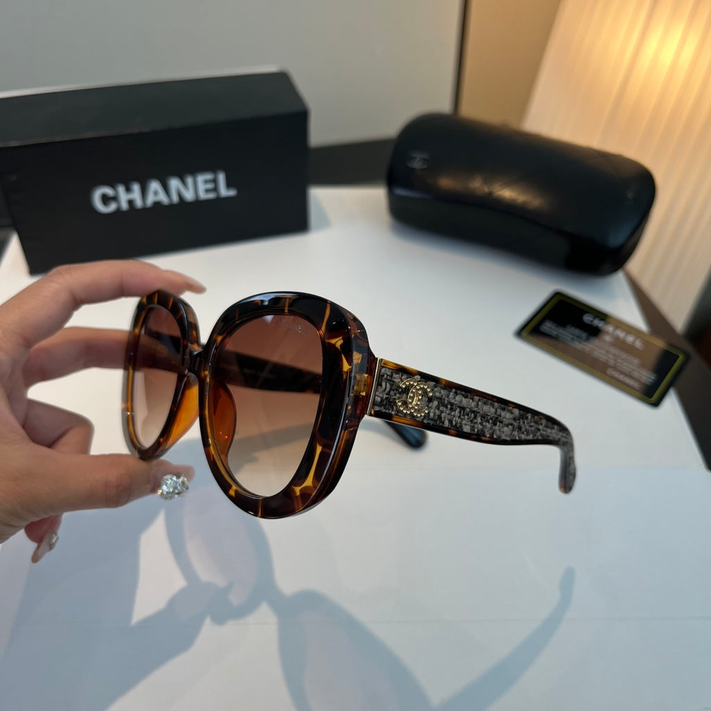 Chanel Fashion Blue Lens Sunglasses for Men & Women - 158305 - detail image 4