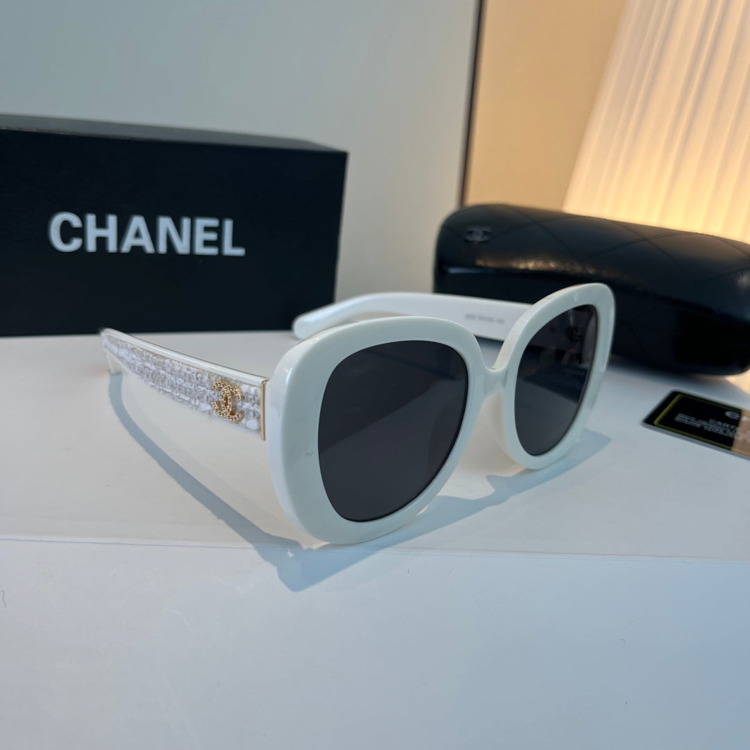 Chanel Fashion Silver Lens Sunglasses for Men & Women - 158306