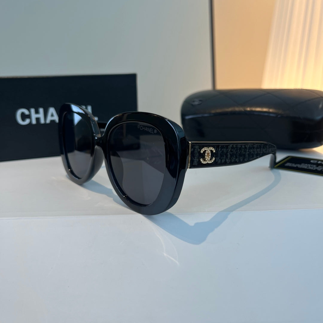 Chanel Fashion Blue Lens Sunglasses for Men & Women - 371704 - detail image 3
