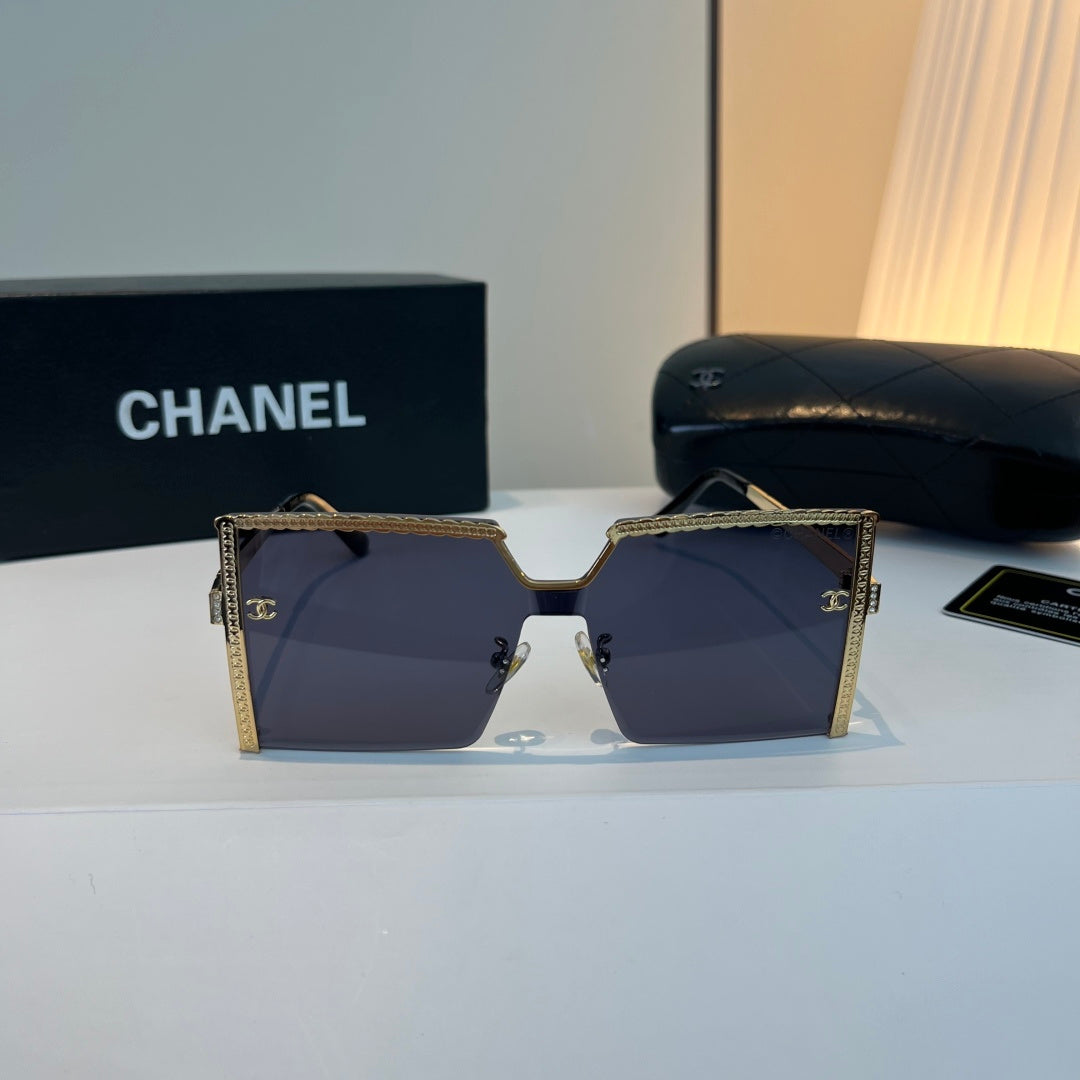 Chanel Polarized Fashion Blue Lens Sunglasses for Men & Women - 371705 - detail image 2