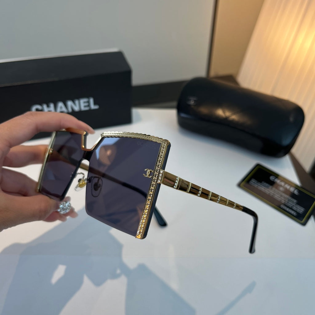 Chanel Polarized Fashion Blue Lens Sunglasses for Men & Women - 158312 - detail image 4