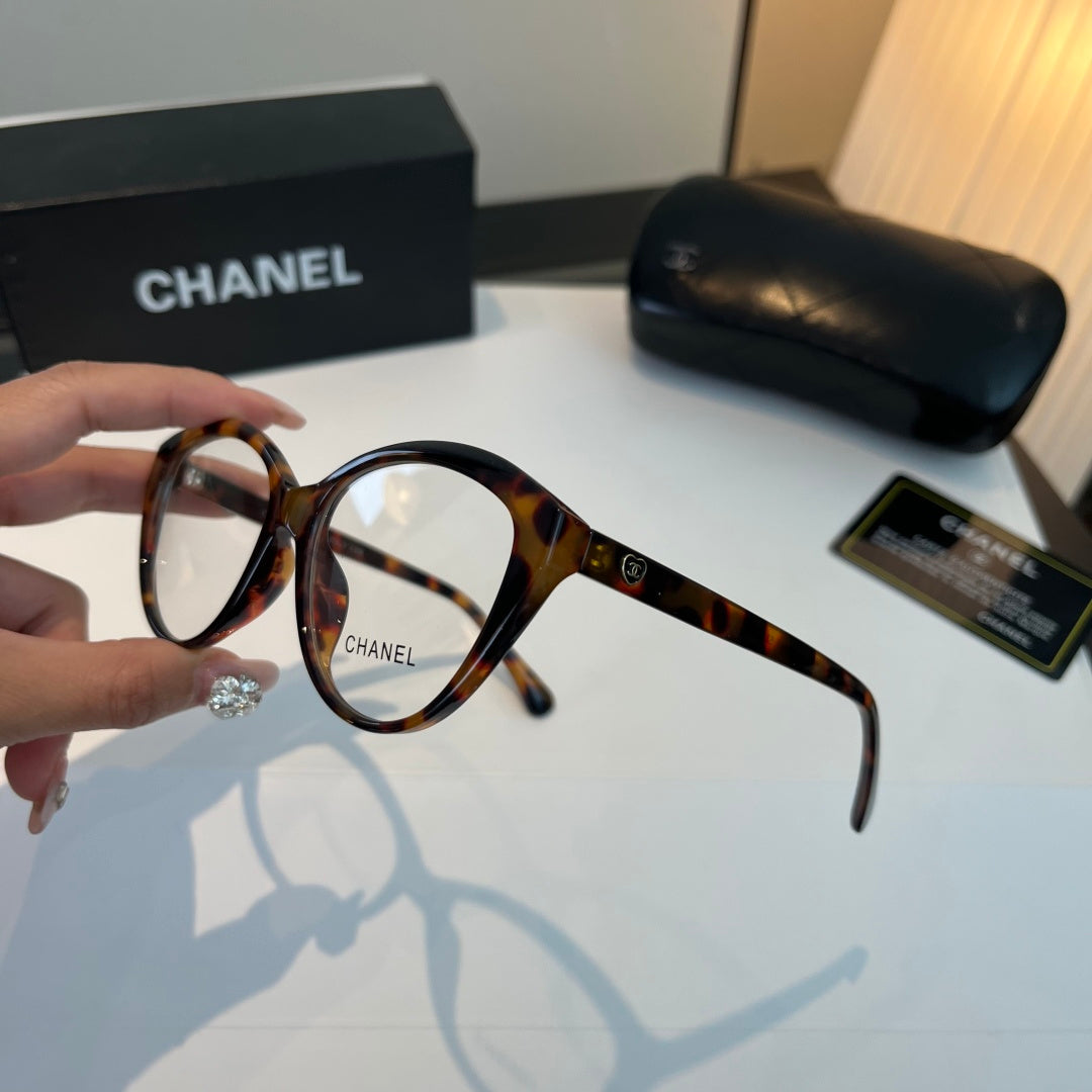 Chanel Fashion Silver Lens Sunglasses for Men & Women - 382238 - detail image 4