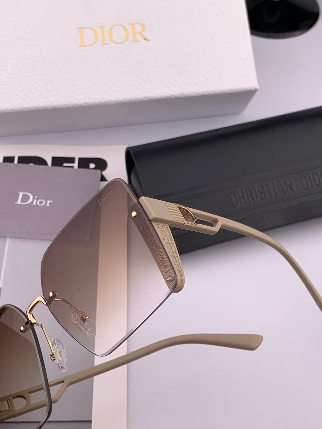 Dior CD6971 Square Brown Lens Sunglasses for Women - detail image 3