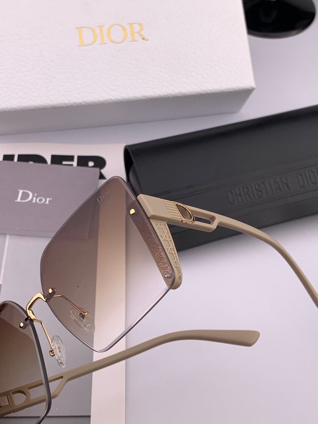 Dior CD6971 Square Brown Lens Sunglasses for Women - detail image 3