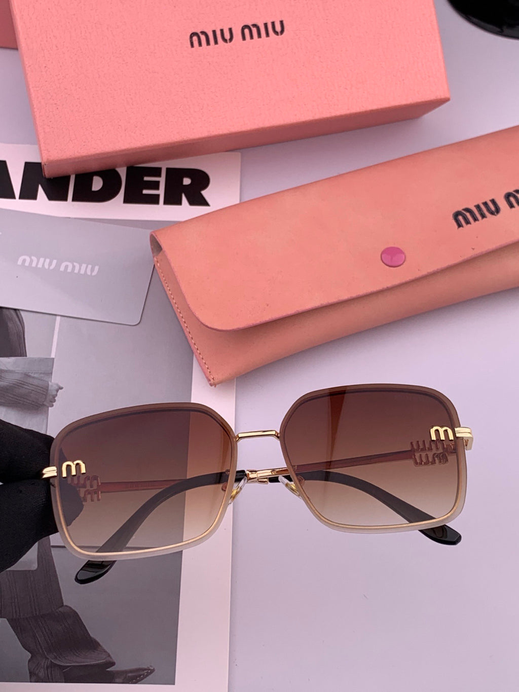 Miu Miu M9407 Fashion Black Lens Sunglasses for Men & Women - 935236 - detail image 2