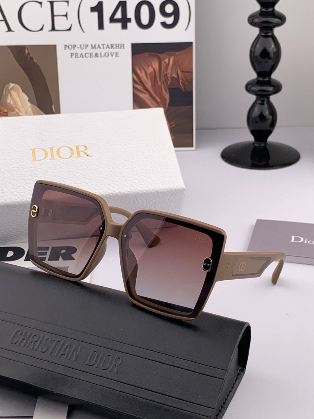 Dior CD0971 Polarized Square Red Lens Sunglasses for Men & Women - 934555 - detail image 2
