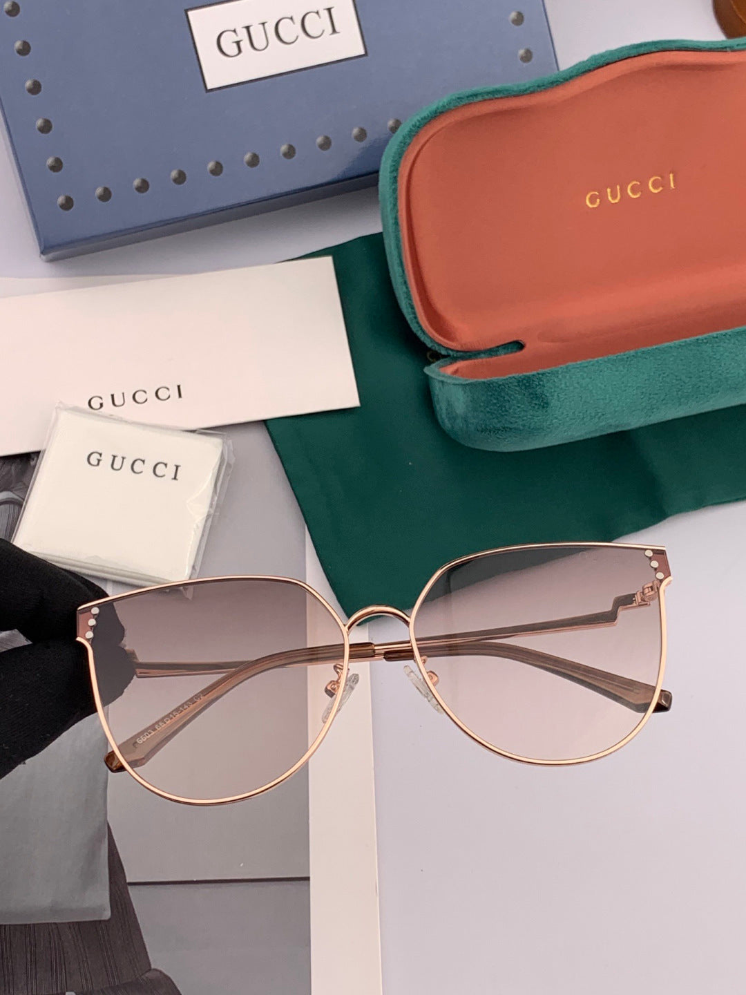 Gucci G3660 Fashion Red Lens Sunglasses for Men & Women - 934086