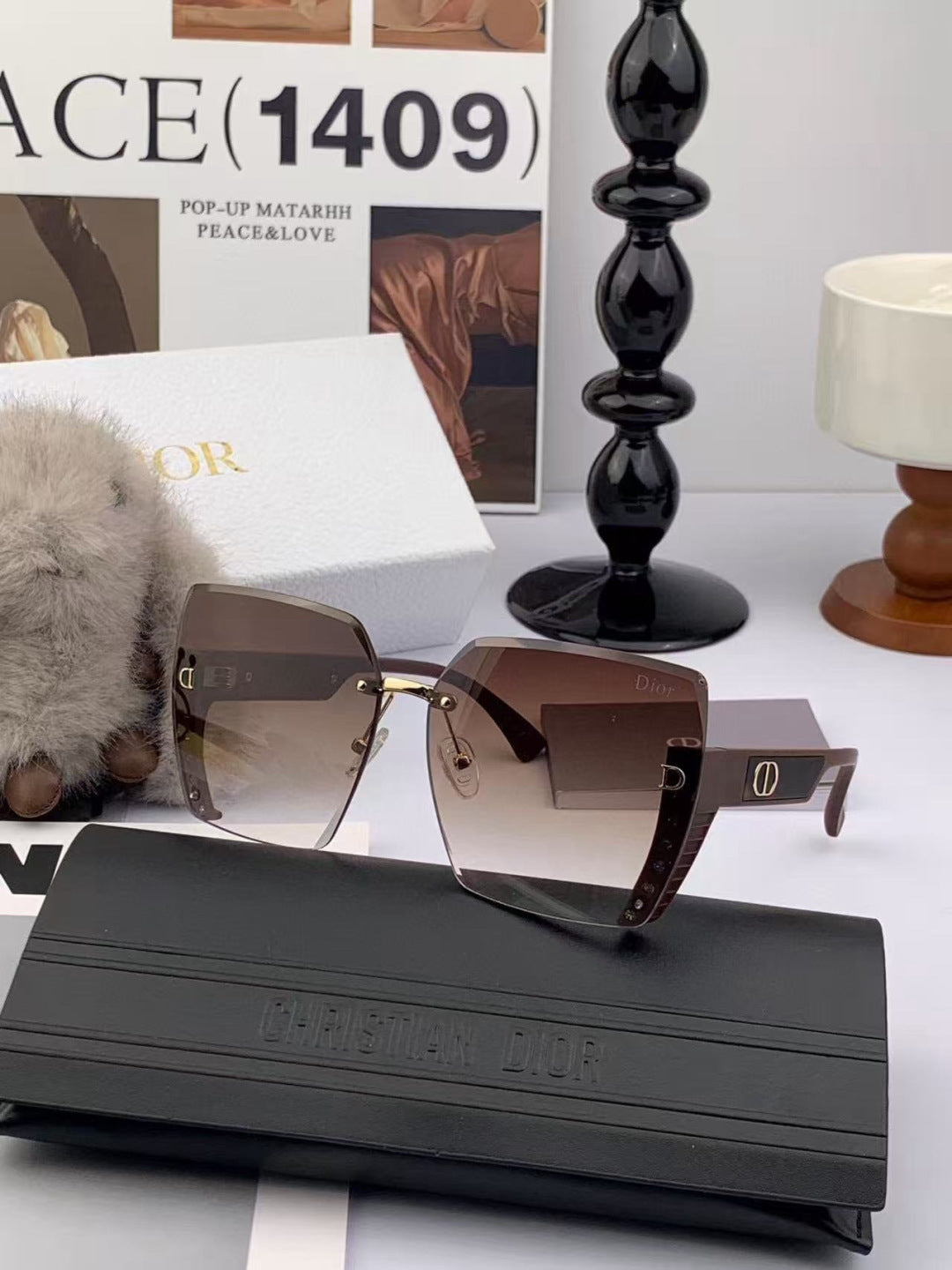 Dior CD0291 Square Black Lens Sunglasses for Women - detail image 4