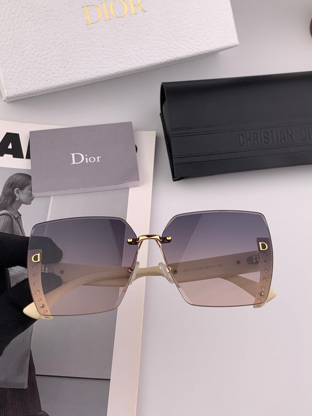 Dior CD0291 Square Black Lens Sunglasses for Women - detail image 3