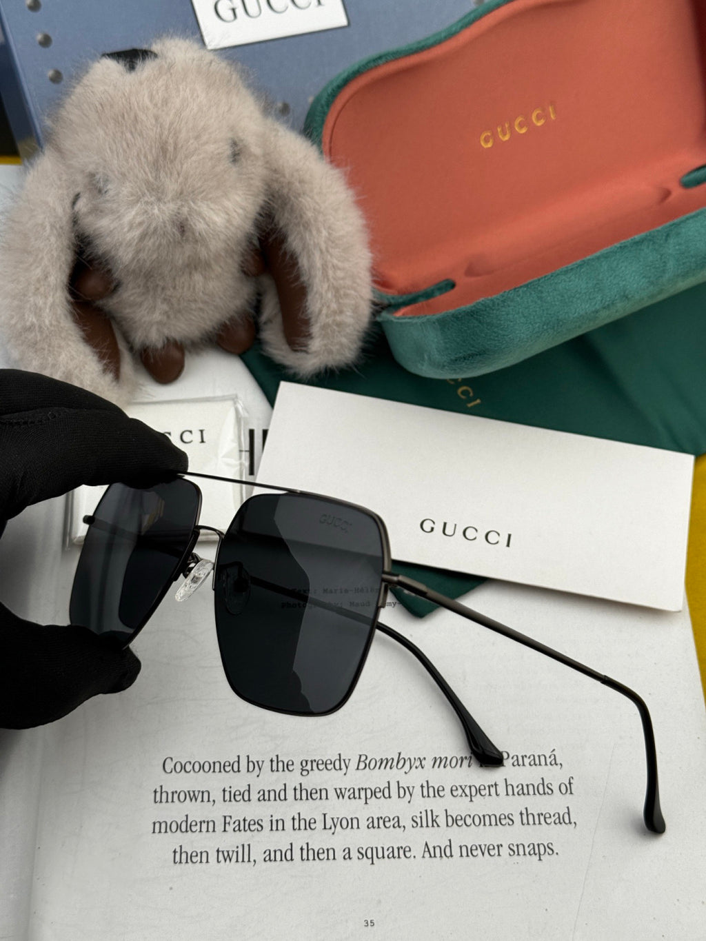 Gucci G0702 Polarized Aviator Gold Lens Sunglasses for Men - detail image 4