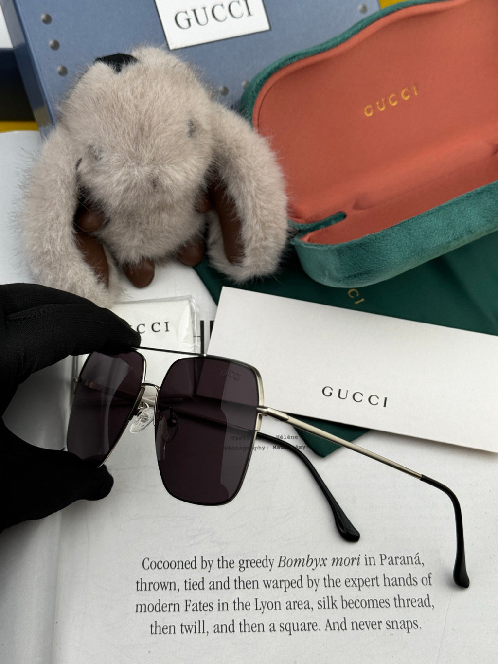Gucci G0702 Polarized Aviator Gold Lens Sunglasses for Men - detail image 5
