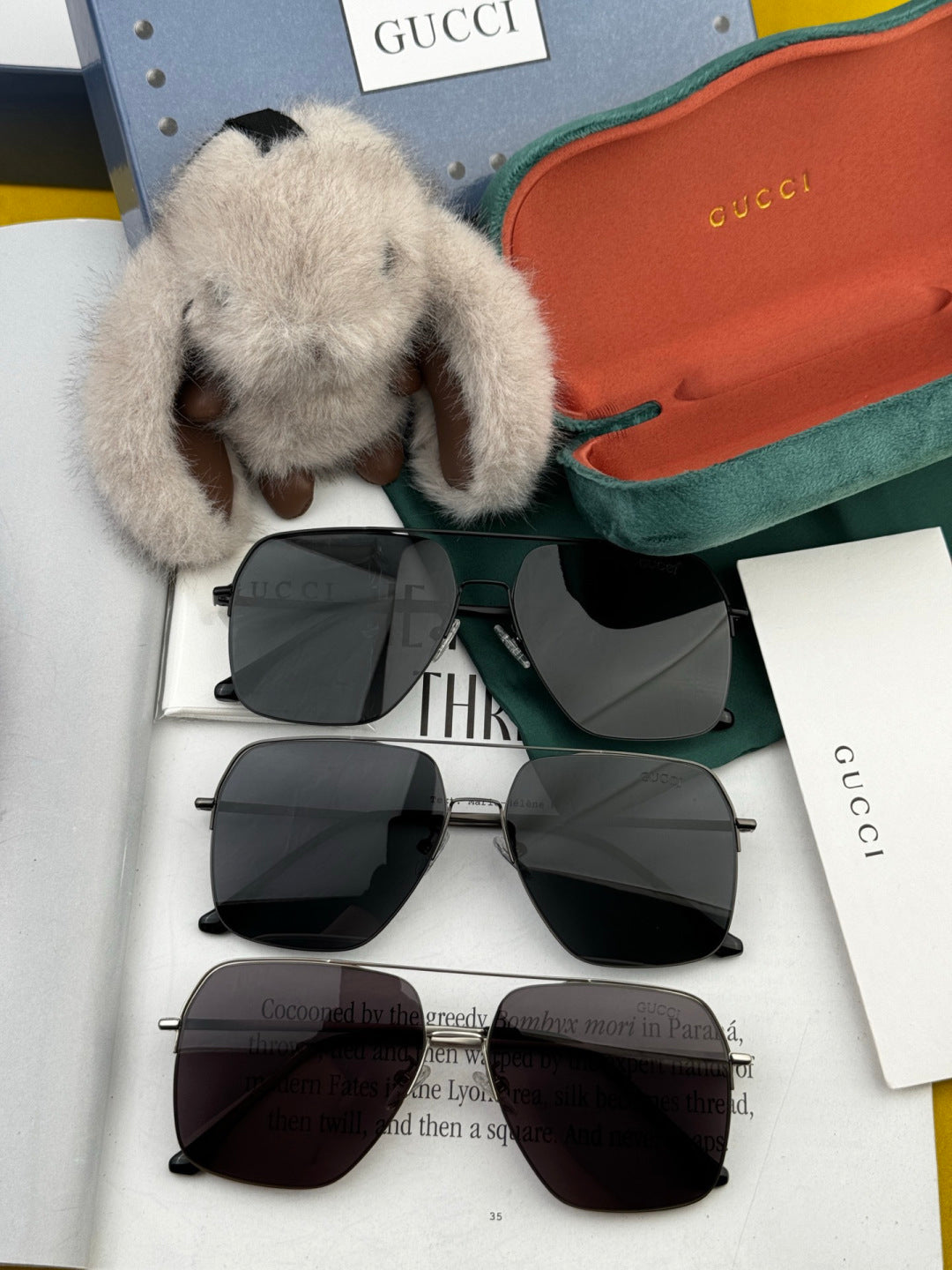Gucci G0702 Polarized Aviator Gold Lens Sunglasses for Men - detail image 7