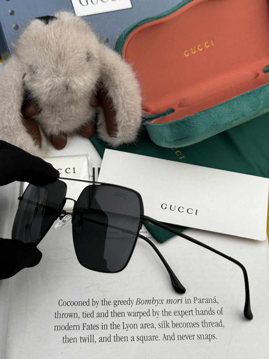Gucci G0702 Polarized Aviator Gold Lens Sunglasses for Men - detail image 6