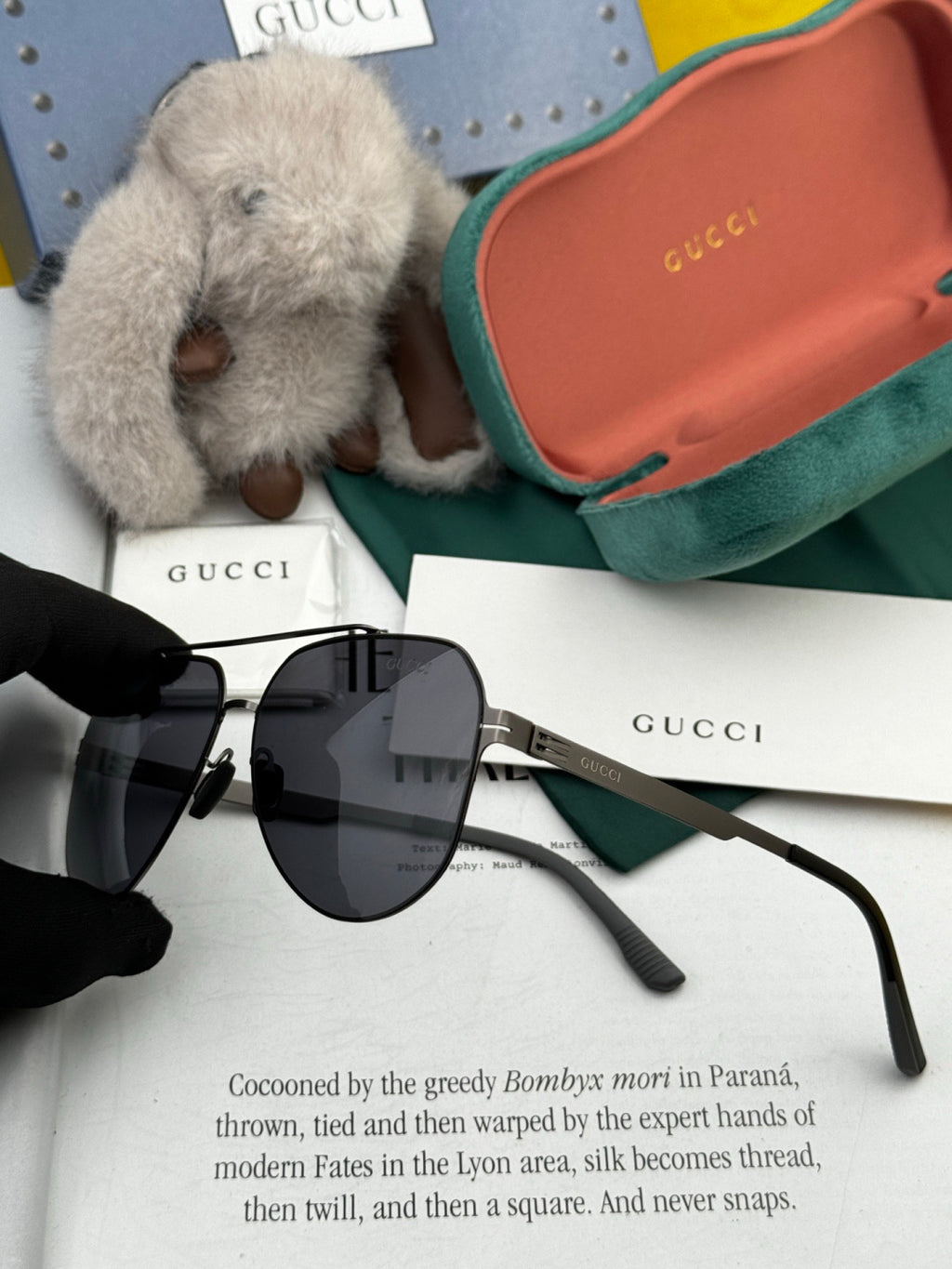 Gucci G311 Polarized Fashion Gold Lens Sunglasses for Men & Women - detail image 4