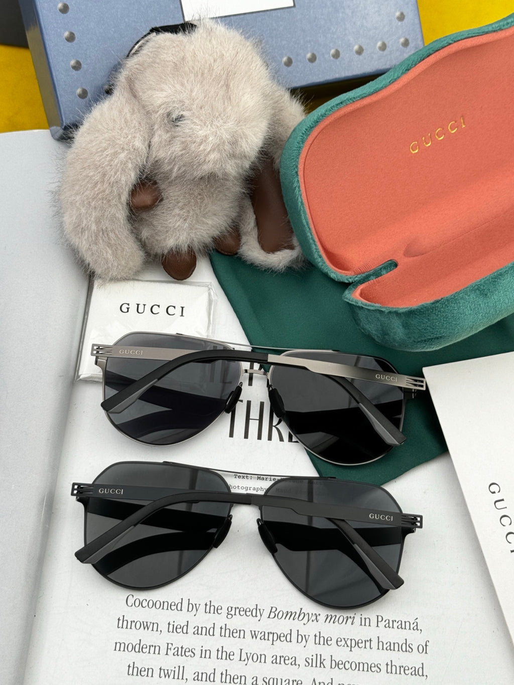 Gucci G311 Polarized Fashion Gold Lens Sunglasses for Men & Women - detail image 6