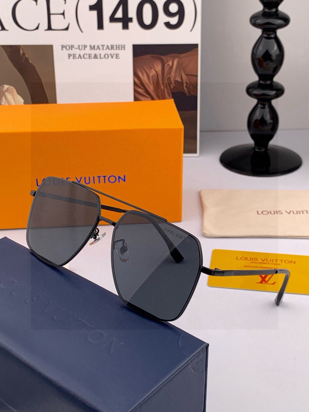 Louis Vuitton L58900 Fashion Brown Lens Sunglasses for Men & Women - detail image 4