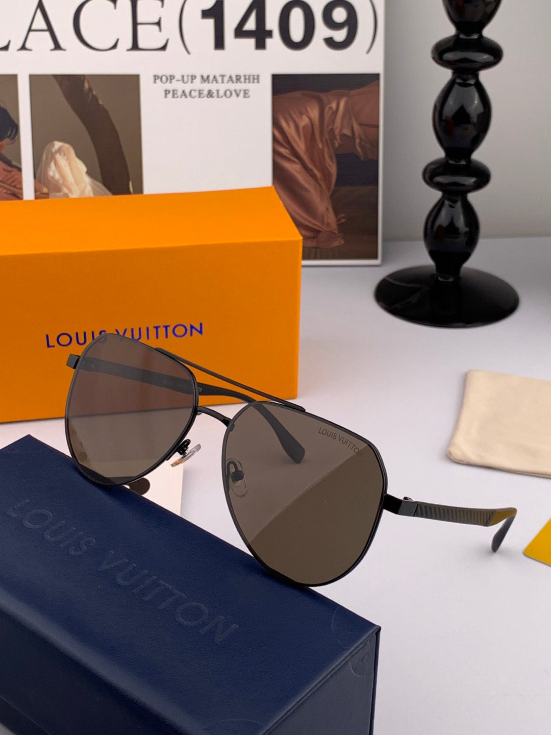 Louis Vuitton L08902 Polarized Aviator Red Lens Sunglasses for Men - detail image 5