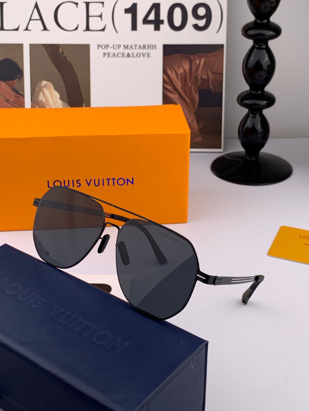 Louis Vuitton L08904 Fashion Black Lens Sunglasses for Men & Women