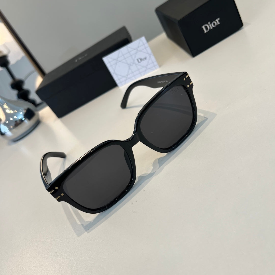 Dior Fashion Black Lens Sunglasses for Men & Women - 431889 - detail image 4
