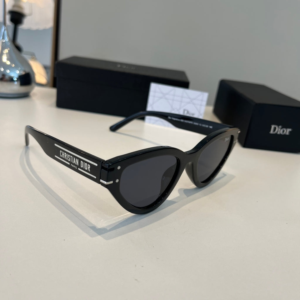 Dior Fashion Black Lens Sunglasses for Men & Women - 486811