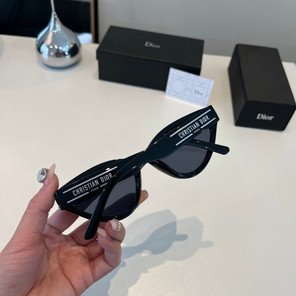 Dior Fashion Black Lens Sunglasses for Men & Women - 486811 - detail image 8