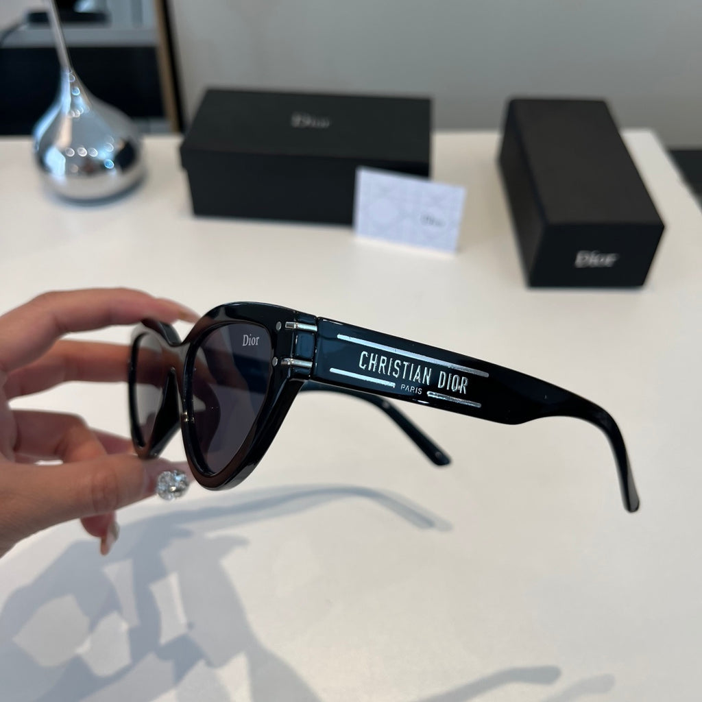Dior Fashion Black Lens Sunglasses for Men & Women - 486811 - detail image 5