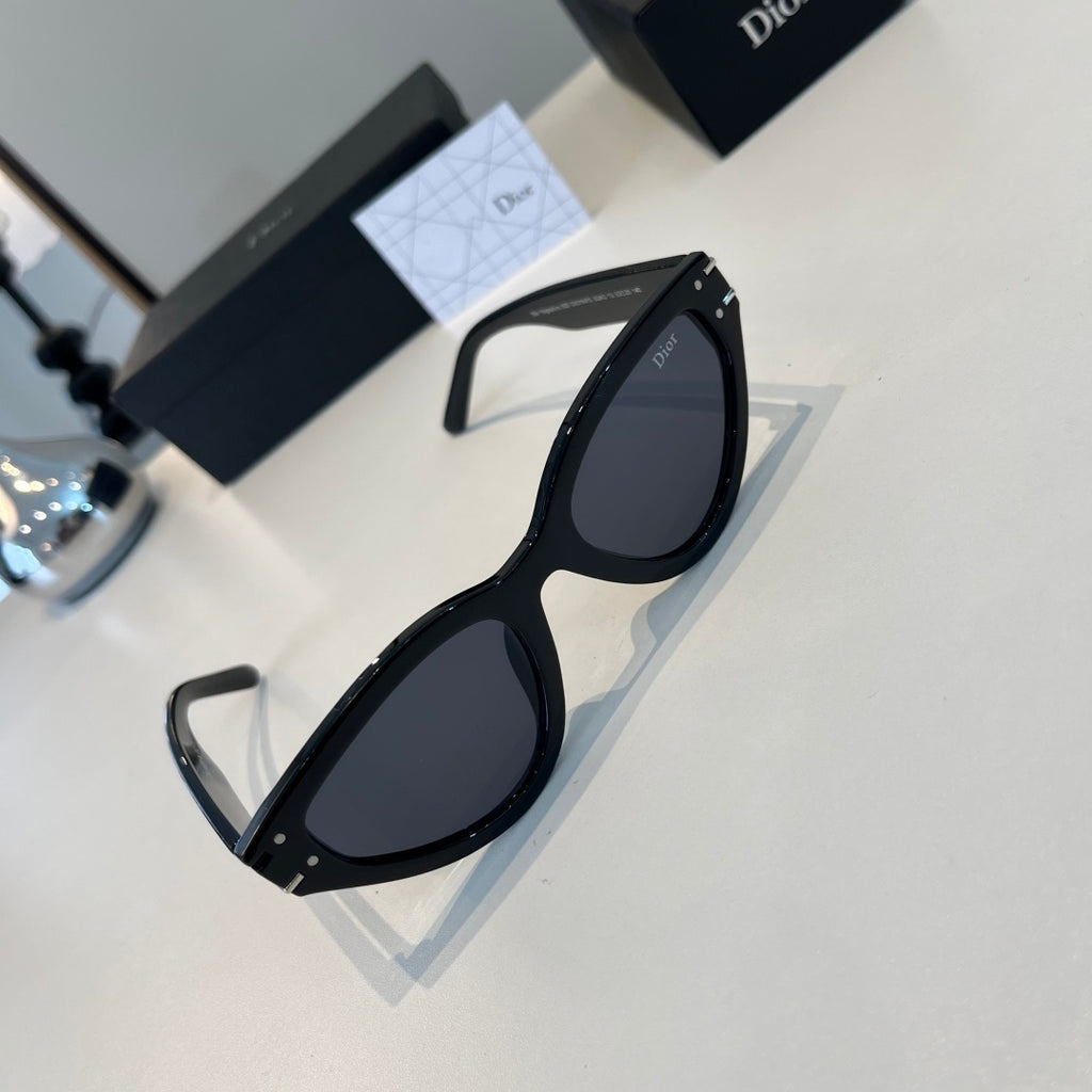 Dior Fashion Black Lens Sunglasses for Men & Women - 486811 - detail image 4
