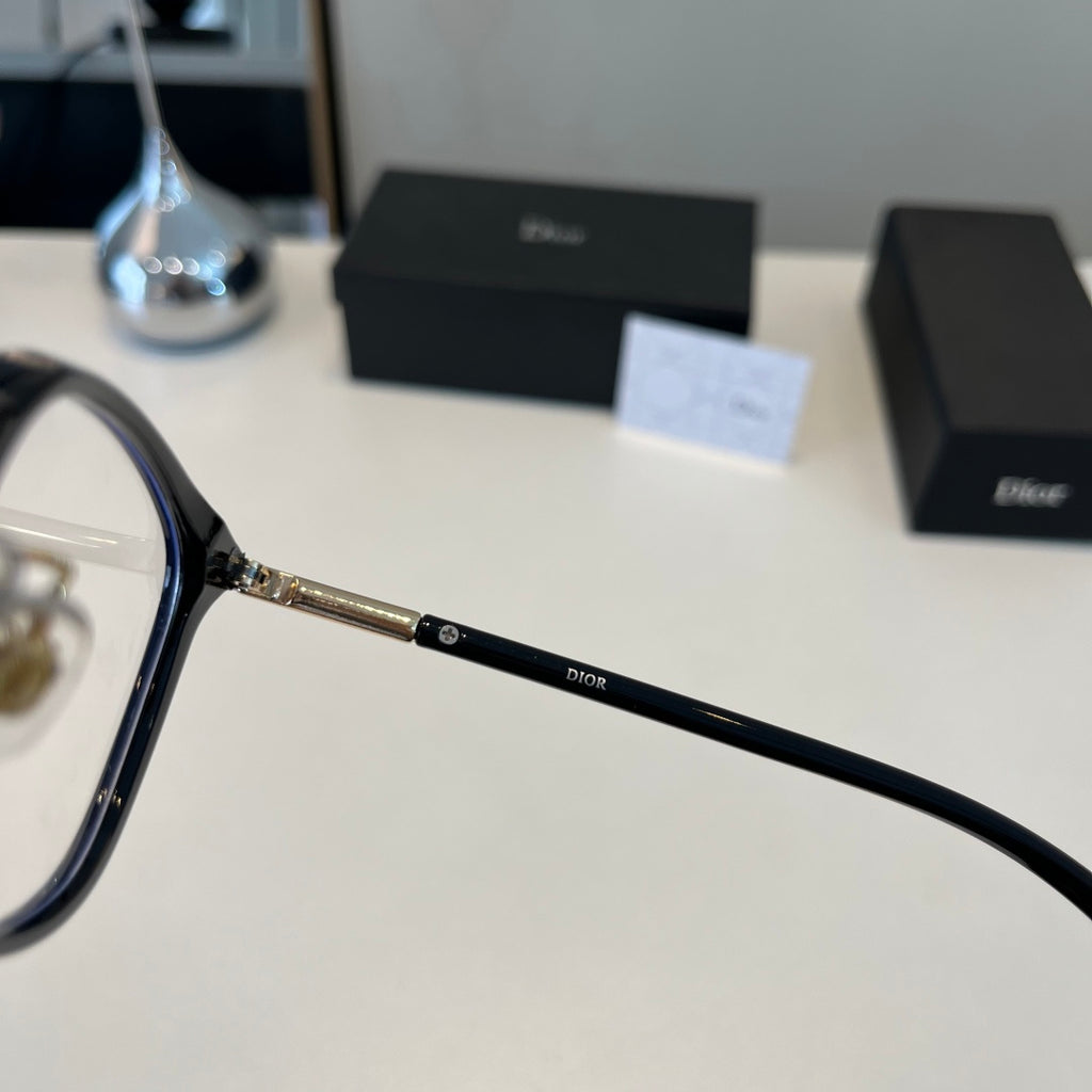 Dior Fashion Silver Lens Sunglasses for Men & Women - 431892 - detail image 10