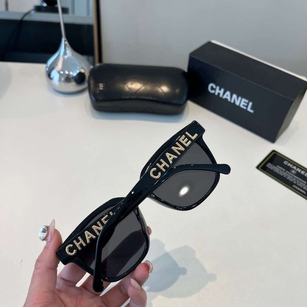 Chanel Fashion Black Lens Sunglasses for Men & Women - 371692 - detail image 8