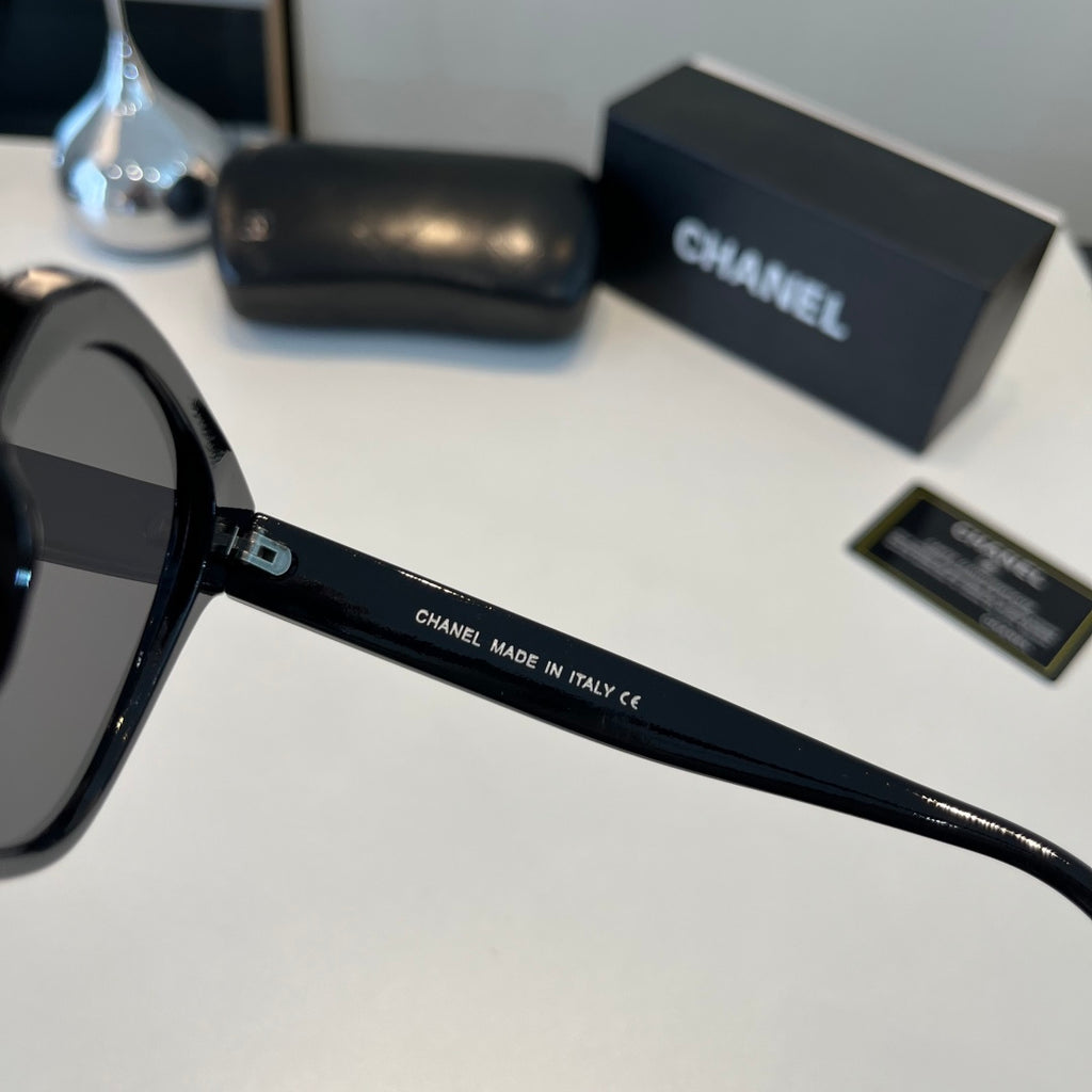 Chanel Fashion Black Lens Sunglasses for Men & Women - 371692 - detail image 10