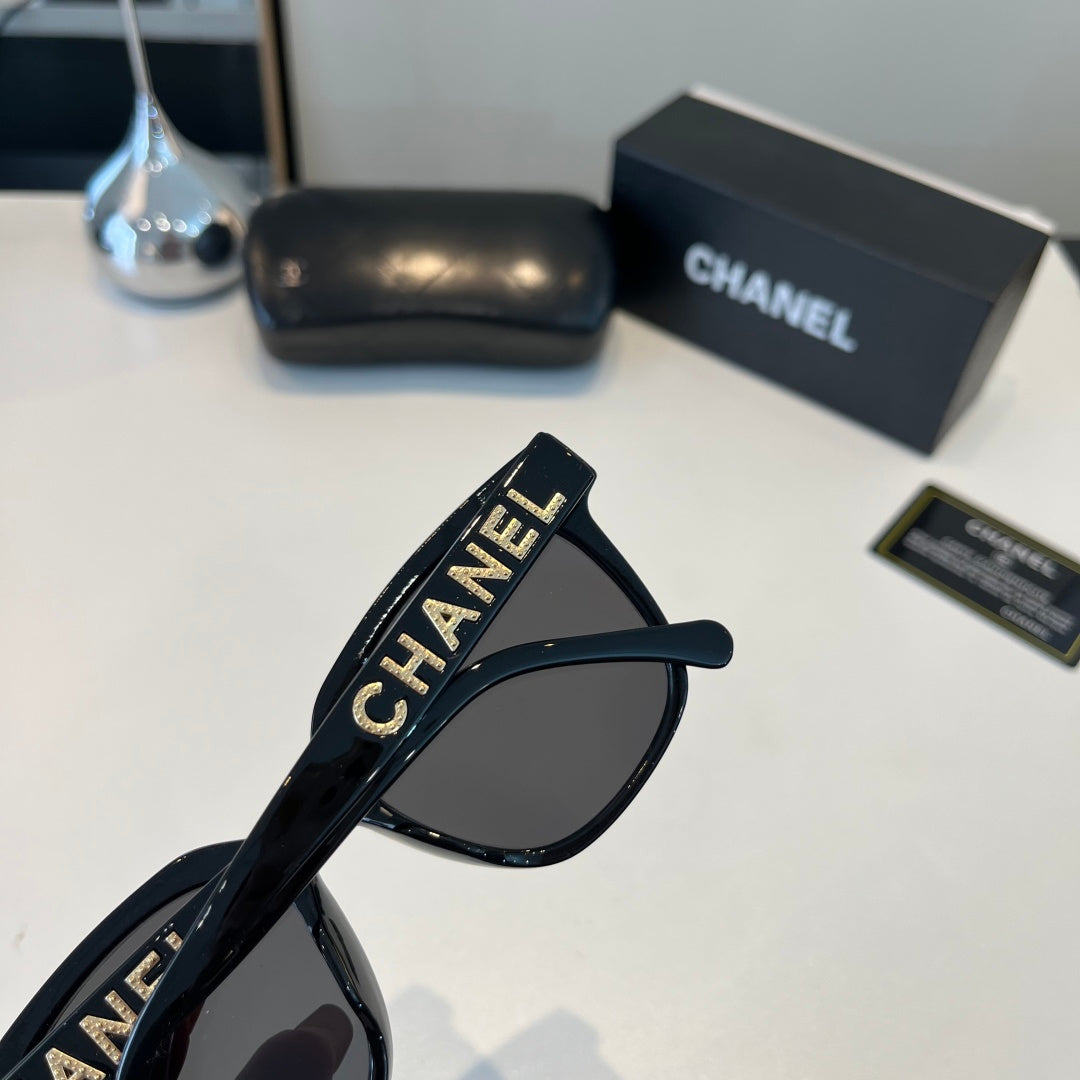 Chanel Fashion Black Lens Sunglasses for Men & Women - 371692 - detail image 7