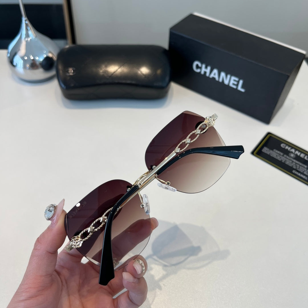 Chanel 17165 Fashion Silver Lens Sunglasses for Men & Women - 371693 - detail image 9