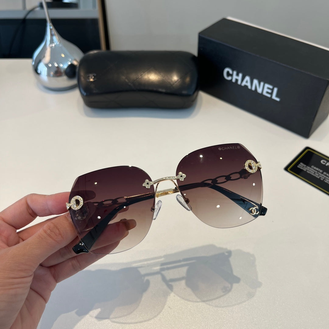 Chanel 17165 Fashion Silver Lens Sunglasses for Men & Women - 371693 - detail image 6