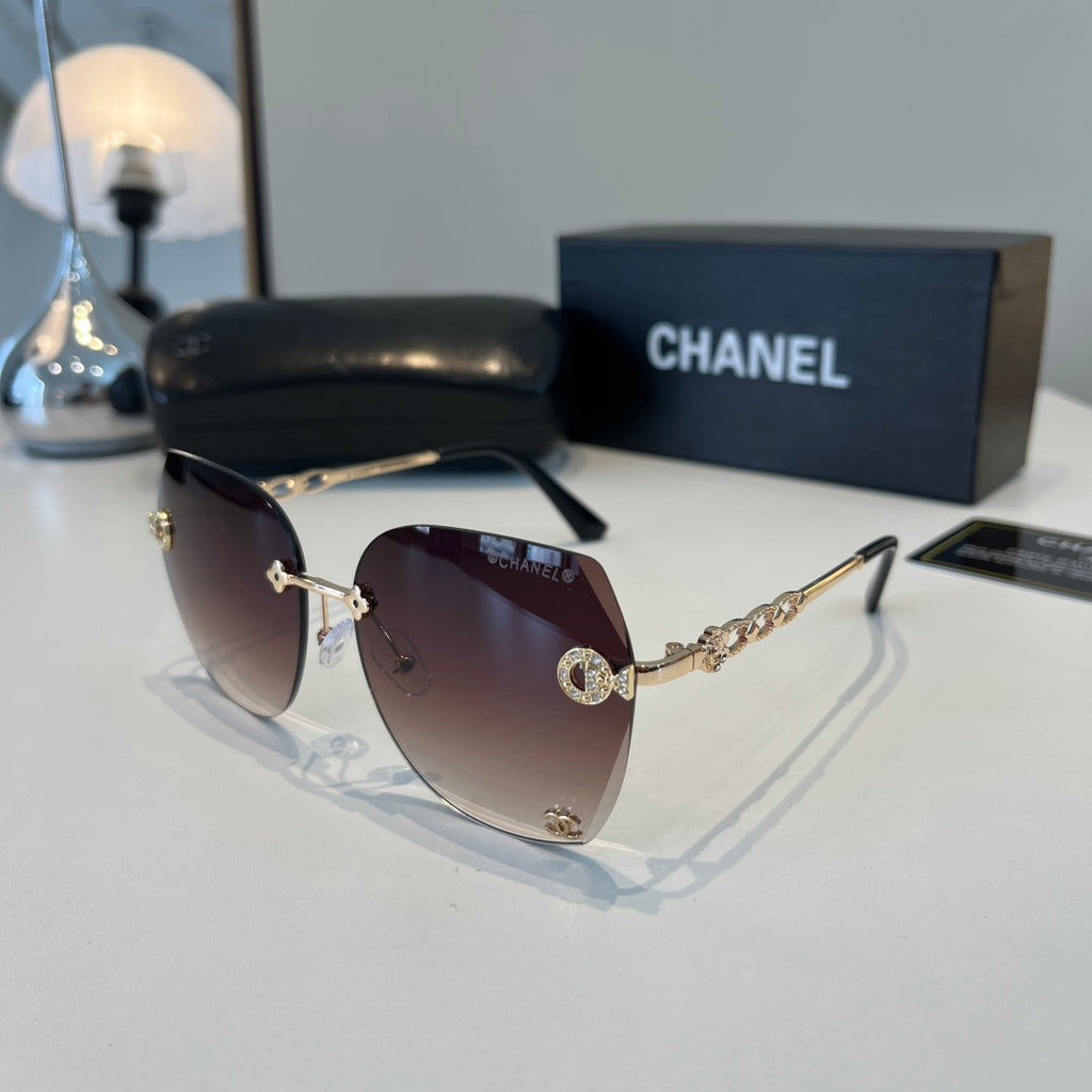 Chanel 17165 Fashion Silver Lens Sunglasses for Men & Women - 371693 - detail image 3