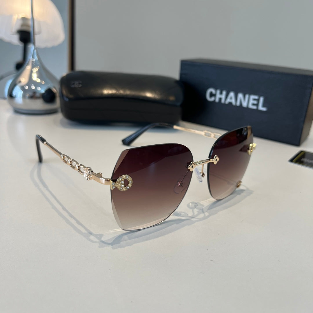 Chanel 17165 Fashion Silver Lens Sunglasses for Men & Women - 371693