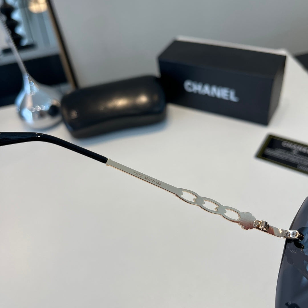 Chanel 17165 Fashion Silver Lens Sunglasses for Men & Women - detail image 10