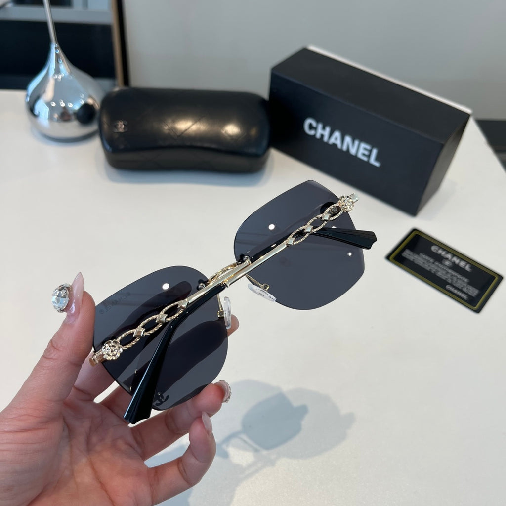 Chanel 17165 Fashion Silver Lens Sunglasses for Men & Women - detail image 9