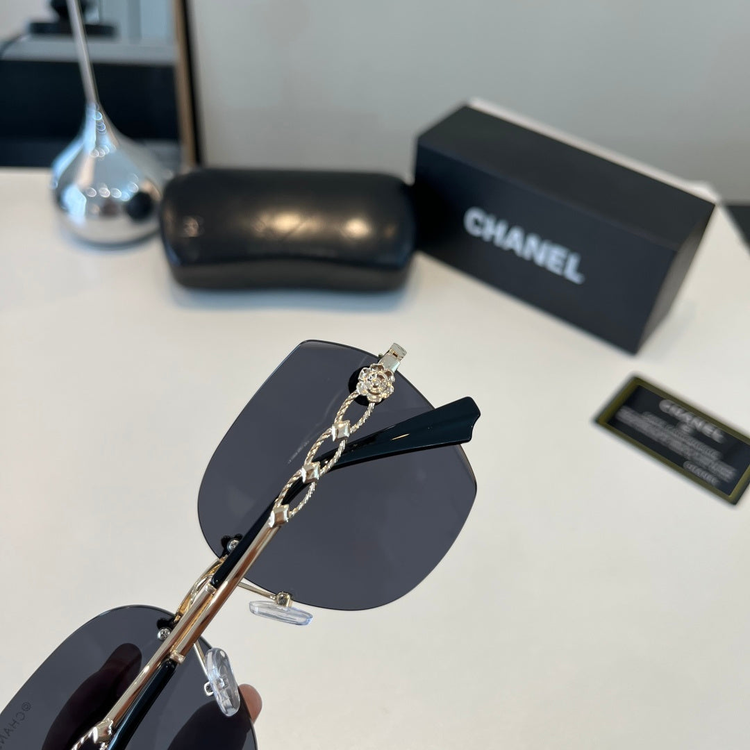 Chanel 17165 Fashion Silver Lens Sunglasses for Men & Women - detail image 8