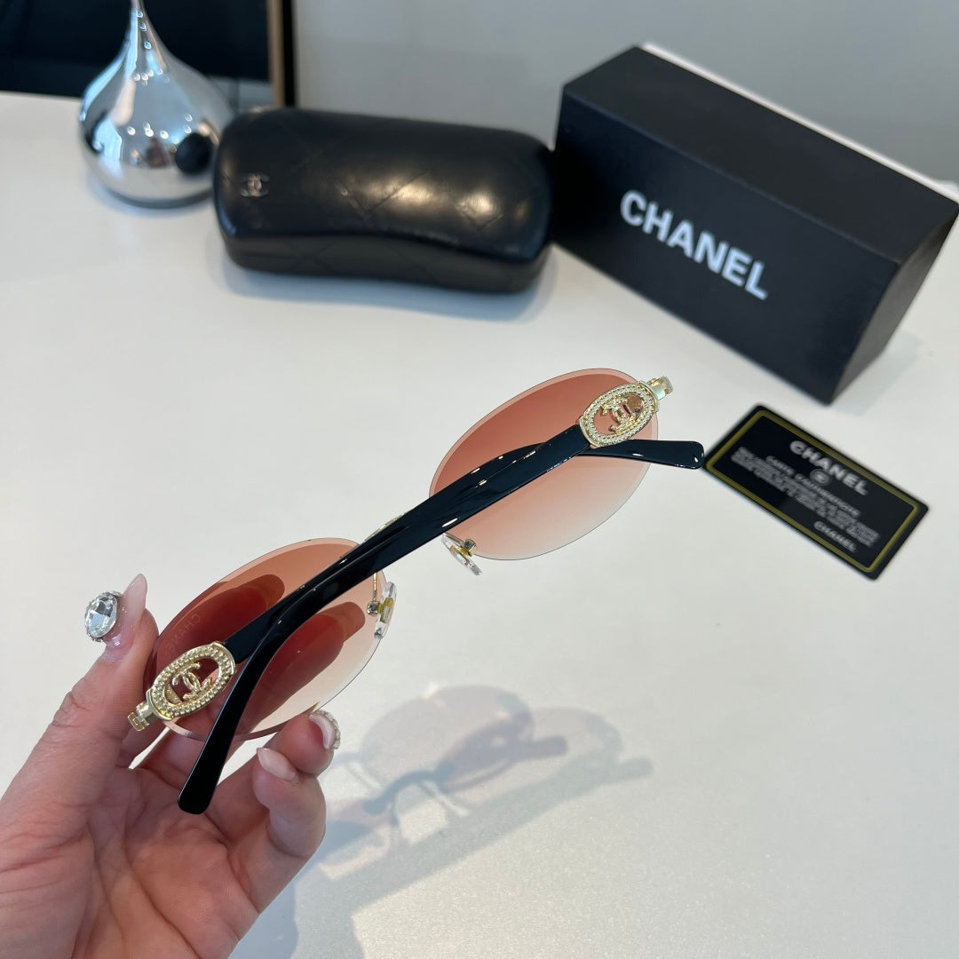 Chanel Fashion Red Lens Sunglasses for Men & Women - 371697 - detail image 8