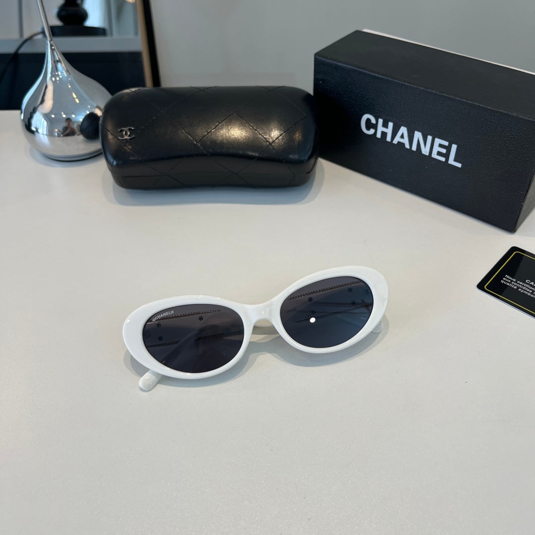 Chanel Fashion Silver Lens Sunglasses for Men & Women - 371707 - detail image 5