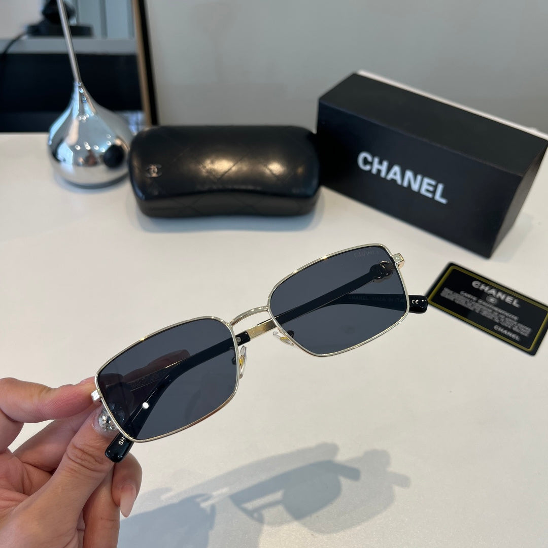 Chanel Fashion Silver Lens Sunglasses for Men & Women - 371700 - detail image 5