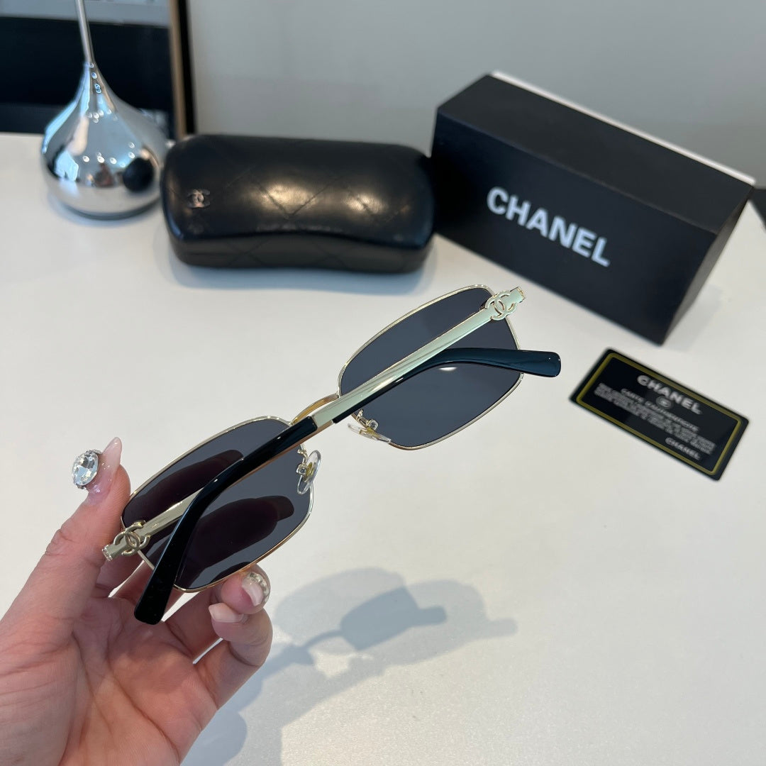 Chanel Fashion Silver Lens Sunglasses for Men & Women - 371700 - detail image 8