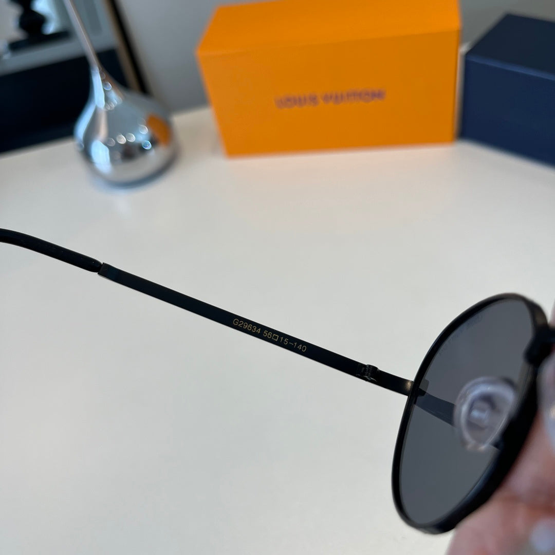 Louis Vuitton Fashion Black Lens Sunglasses for Men & Women - 371274 - detail image 8