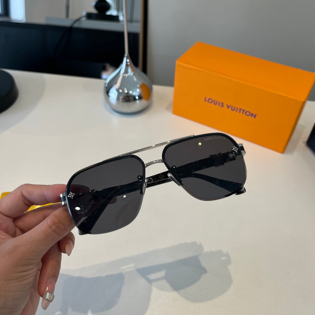 Louis Vuitton Metal Aviator Silver Lens Sunglasses for Men & Women - 431251 - detail image 5