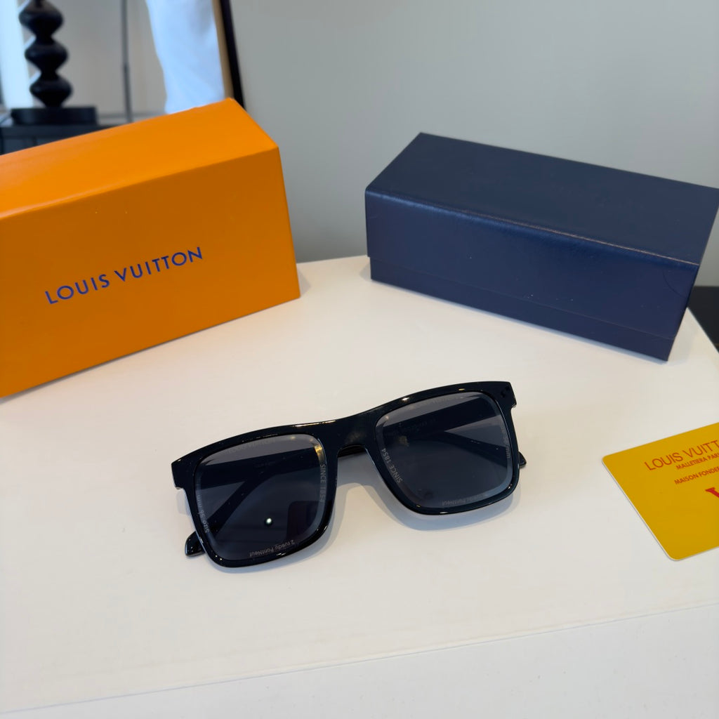 Louis Vuitton Fashion Black Lens Sunglasses for Men & Women - 431253 - detail image 5